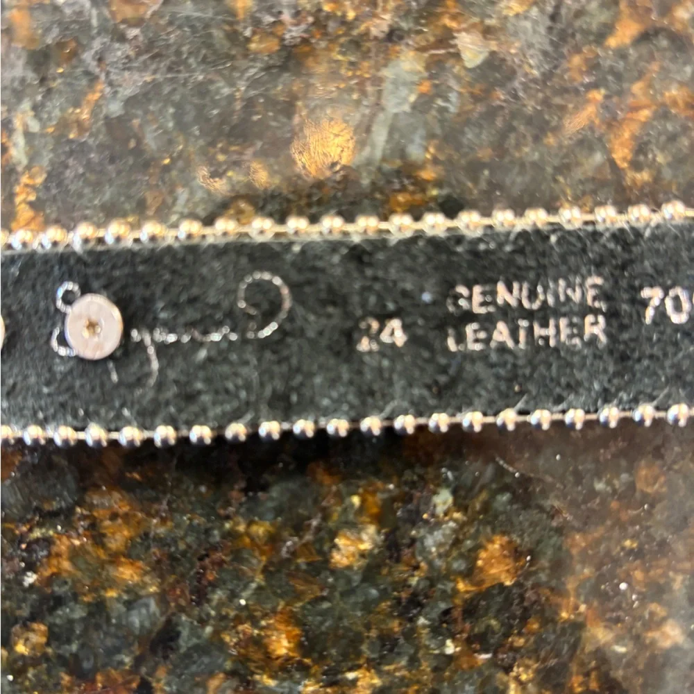 N/A black leather